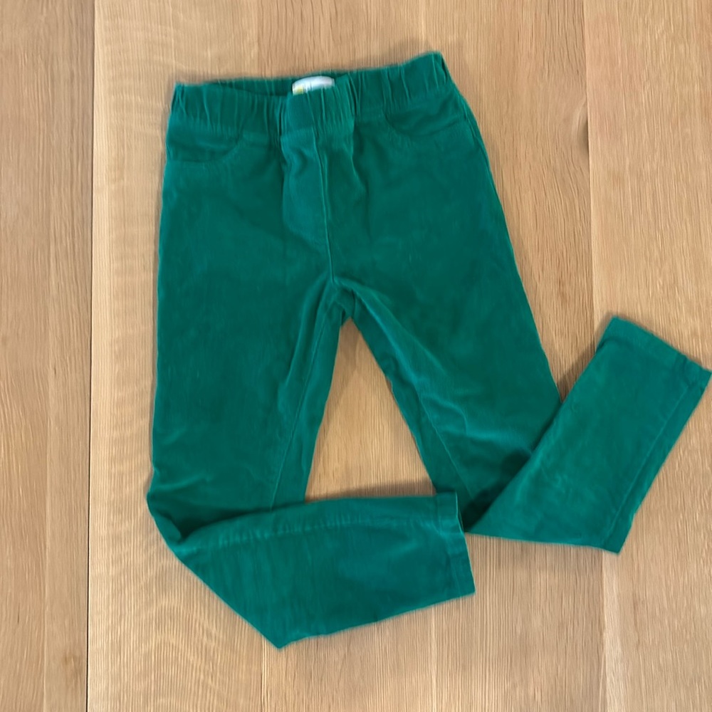 Boden girl’s corduroy pants in green, size 7